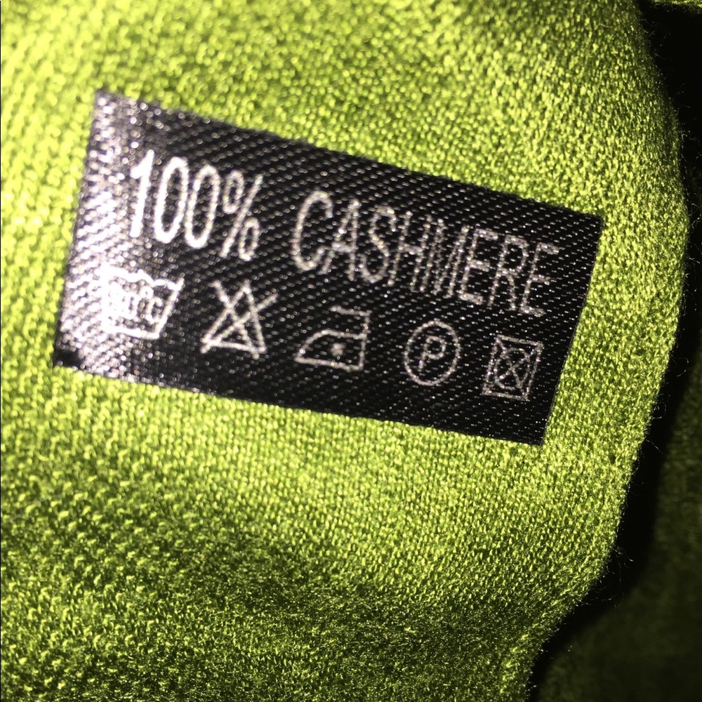 100% Cashmere Scarf